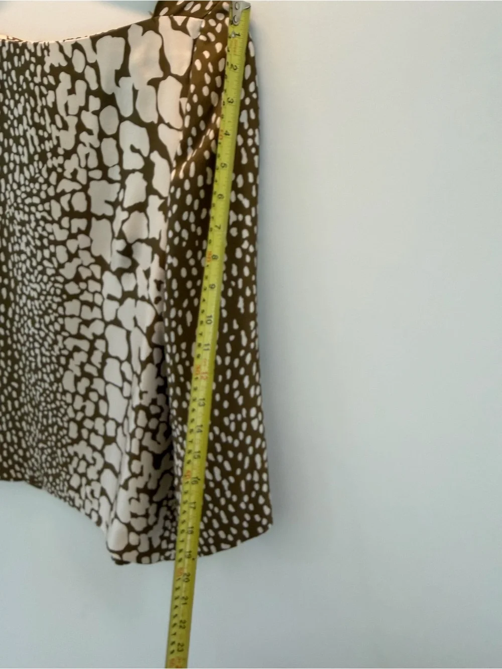 J. Crew Women’s Reptile Print Dress 100% Silk Twill Blouse- retro